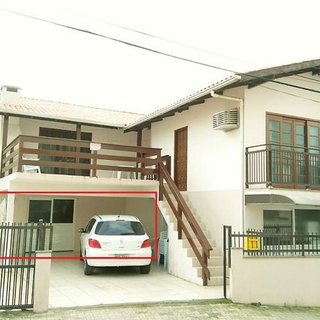 Casa 1 Dorm- Centro De Bombinhas Villa Exterior photo